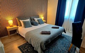 So Easy Stay, Malmoe